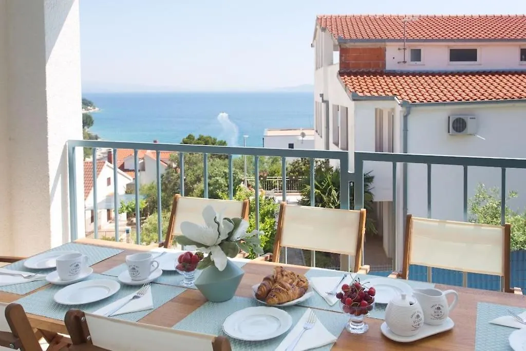 Villa Luxury Villa, 40 Sqm Heated Private Pool, Gym, Seaview, 200M To Beach, 7 Bedrooms Trogir