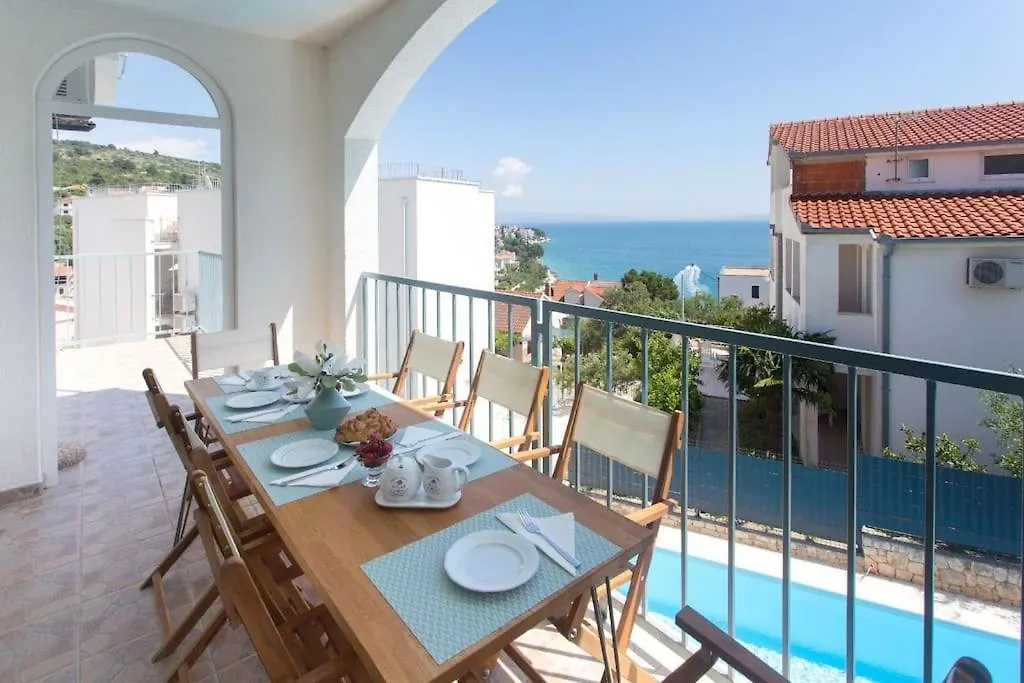 Luxury Villa, 40 Sqm Heated Private Pool, Gym, Seaview, 200M To Beach, 7 Bedrooms Trogir
