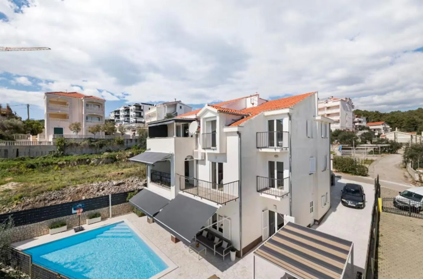 Villa Luxury Villa, 40 Sqm Heated Private Pool, Gym, Seaview, 200M To Beach, 7 Bedrooms Trogir