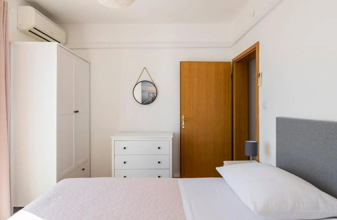 Villa Luxury Villa, 40 Sqm Heated Private Pool, Gym, Seaview, 200M To Beach, 7 Bedrooms Trogir Croatia