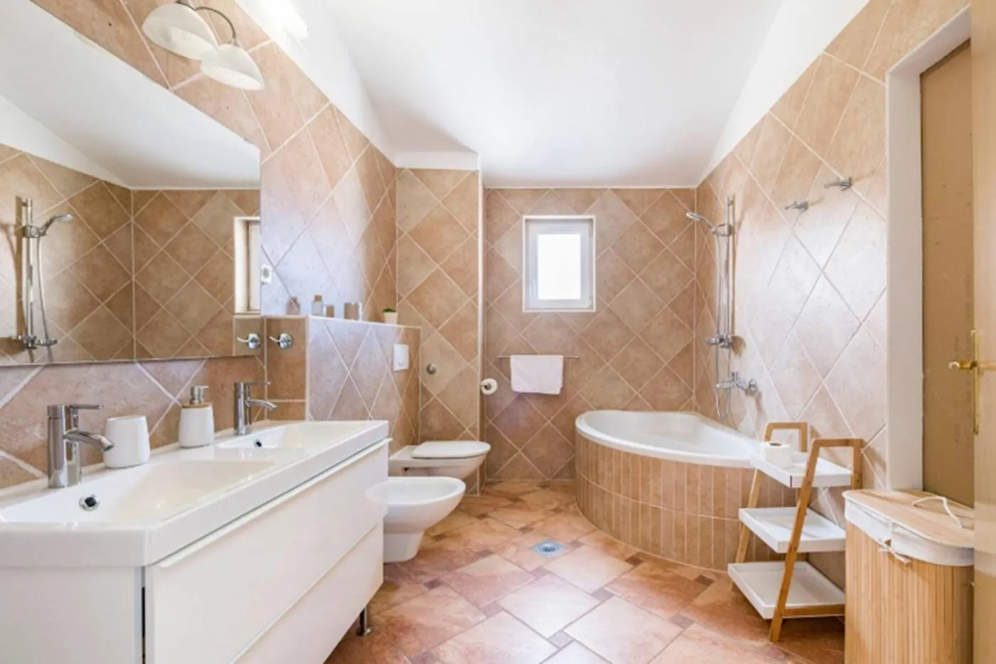 Villa Luxury Villa, 40 Sqm Heated Private Pool, Gym, Seaview, 200M To Beach, 7 Bedrooms Trogir Croatia