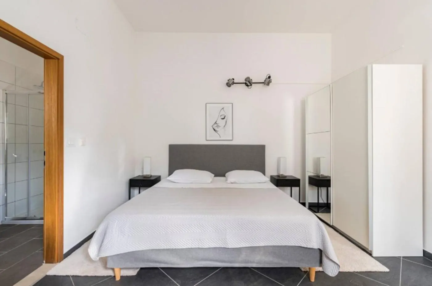 Luxury Villa, 40 Sqm Heated Private Pool, Gym, Seaview, 200M To Beach, 7 Bedrooms Trogir